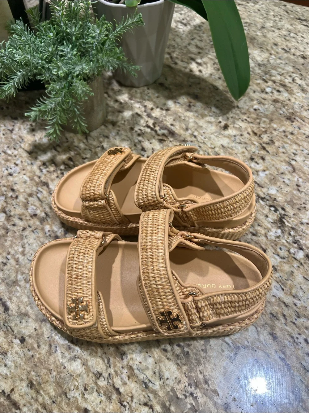 Tory Burch Kira Sport Sandal in Raffia w/ Gold-tone Hardware 5.5M